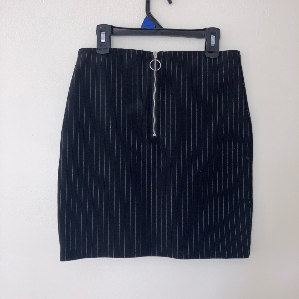 2/$5 Striped pencil skirt